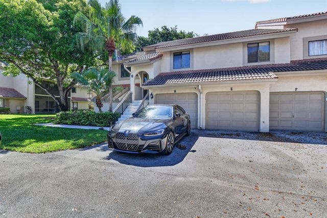 5530 Coach House Circle A, Boca Raton, FL 33486