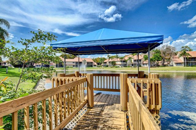 5530 Coach House Circle A, Boca Raton, FL 33486