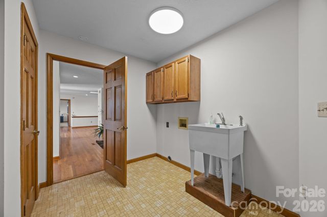 1105 High Vista Drive, Mills River, NC 28759