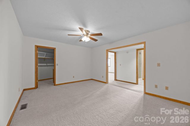 1105 High Vista Drive, Mills River, NC 28759