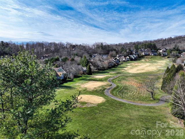 1105 High Vista Drive, Mills River, NC 28759