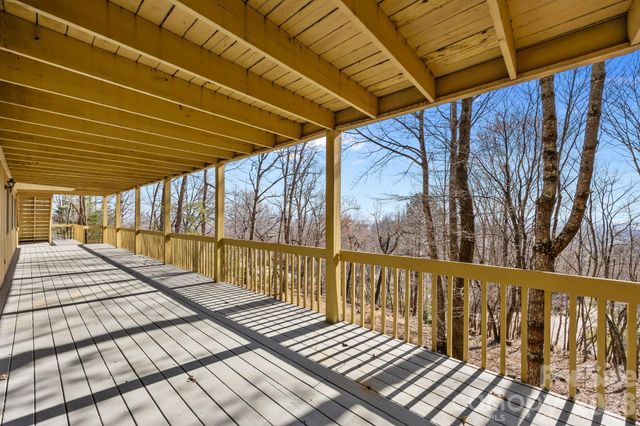 1105 High Vista Drive, Mills River, NC 28759