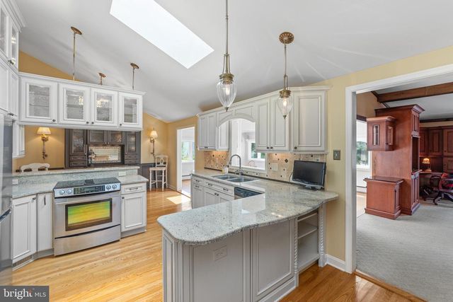 705 PHILLIPS RD, Warminster, PA 18974