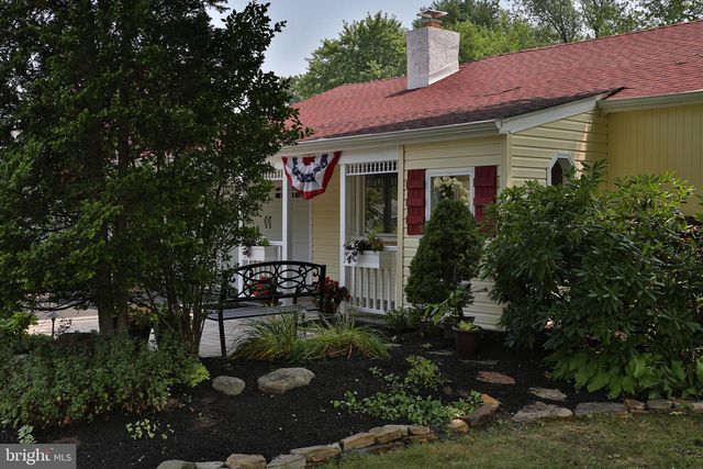 705 PHILLIPS RD, Warminster, PA 18974
