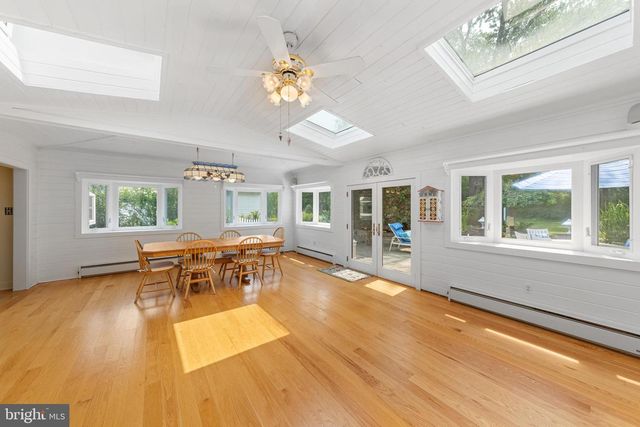 705 PHILLIPS RD, Warminster, PA 18974