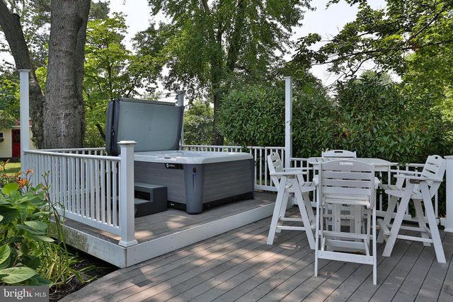 705 PHILLIPS RD, Warminster, PA 18974