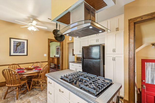 1818 23rd Street, Rock Island, IL 61201
