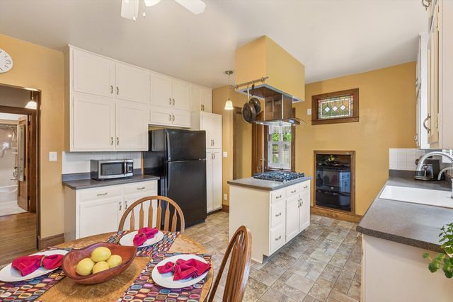 1818 23rd Street, Rock Island, IL 61201