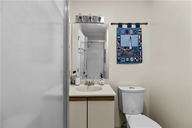 157 Harrison Avenue 15, Newport, RI 02840