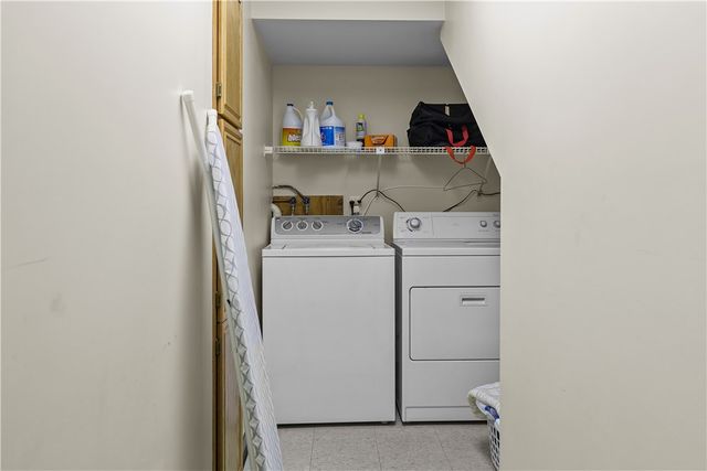 157 Harrison Avenue 15, Newport, RI 02840