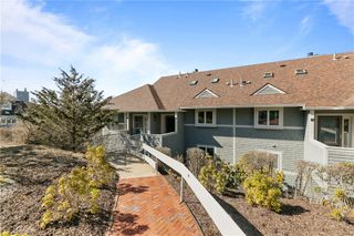 157 Harrison Avenue 15, Newport, RI 02840