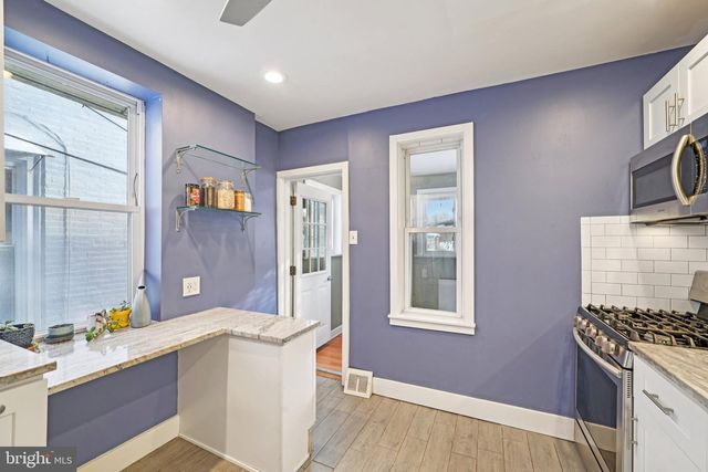 3008 POPLAR ST, Philadelphia, PA 19130