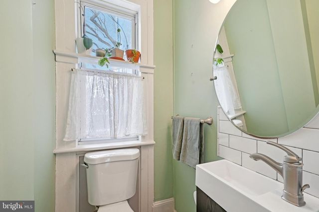 3008 POPLAR ST, Philadelphia, PA 19130