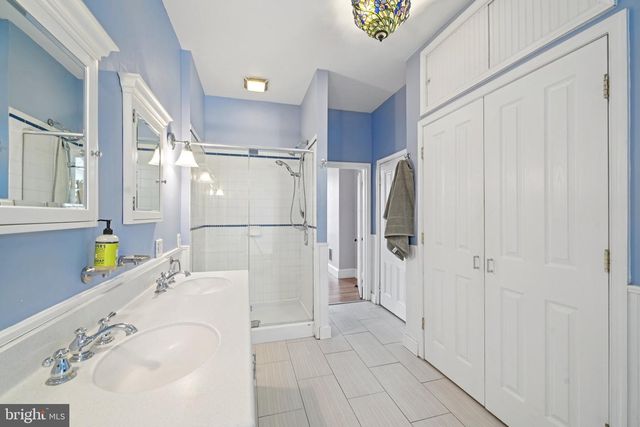 3008 POPLAR ST, Philadelphia, PA 19130