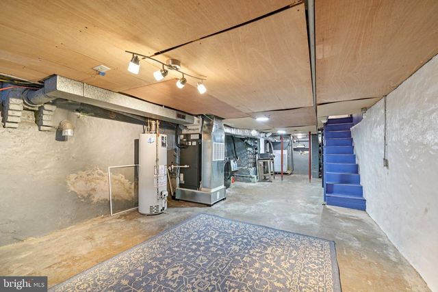 3008 POPLAR ST, Philadelphia, PA 19130