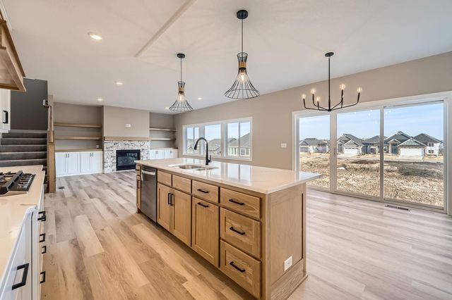 15440 110th Avenue N, Dayton, MN 55369