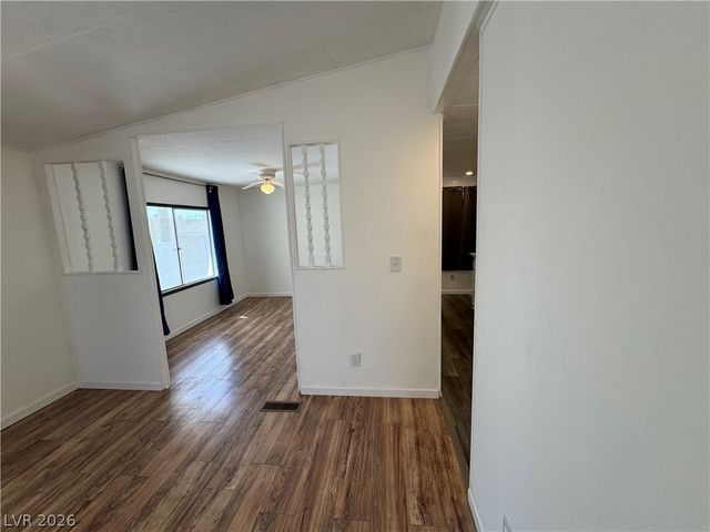 221 West Comstock Boulevard, Pahrump, NV 89048