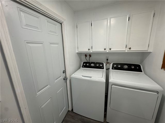 221 West Comstock Boulevard, Pahrump, NV 89048