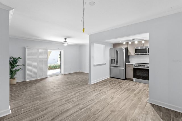 505 PLAZA SEVILLE COURT 9, Treasure Island, FL 33706