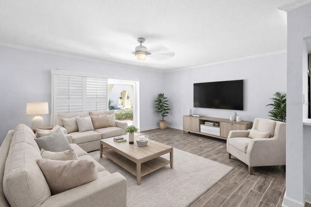 505 PLAZA SEVILLE COURT 9, Treasure Island, FL 33706