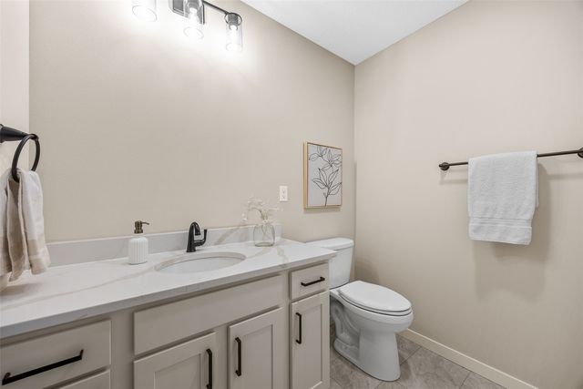 6315 Prairie Rose Circle SW, Cedar Rapids, IA 52404