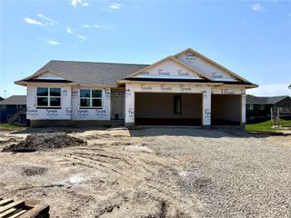 6315 Prairie Rose Circle SW, Cedar Rapids, IA 52404