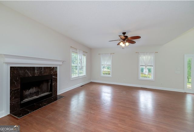 949 Amelia Road, Locust Grove, GA 30248