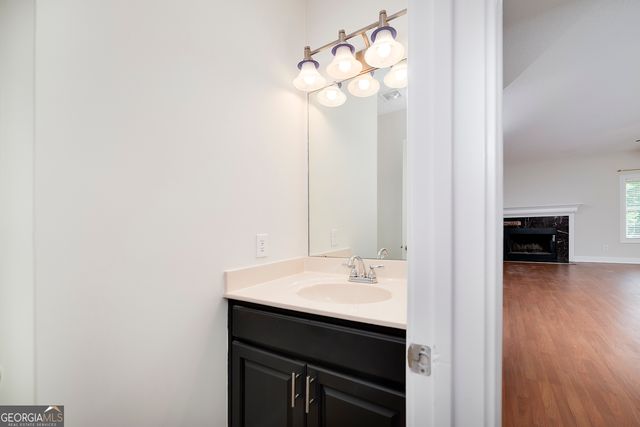 949 Amelia Road, Locust Grove, GA 30248