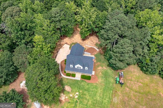 949 Amelia Road, Locust Grove, GA 30248