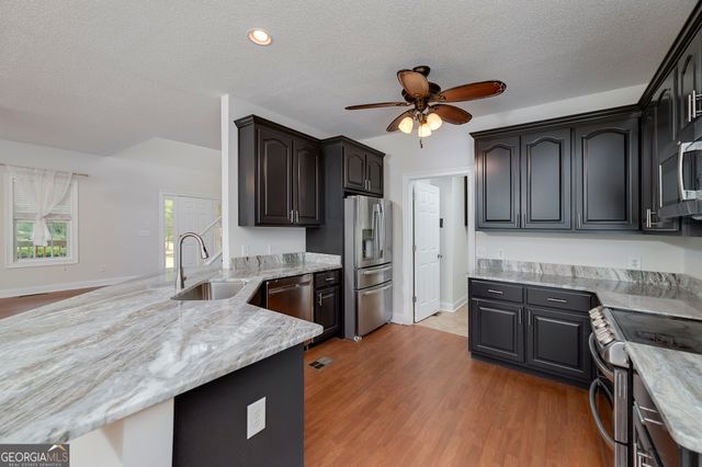 949 Amelia Road, Locust Grove, GA 30248