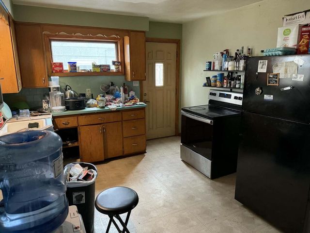 730 Broadway STREET, Sheboygan Falls, WI 53085