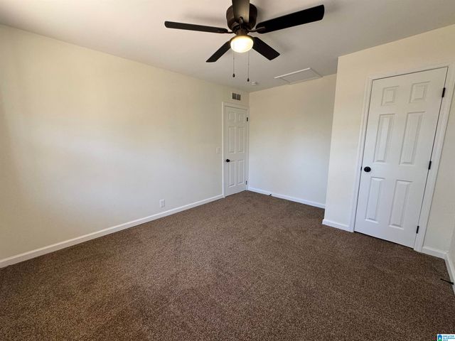 1416 29TH AVENUE N, Hueytown, AL 35023