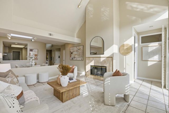 852 Lakeshore Drive, Redwood City, CA 94065