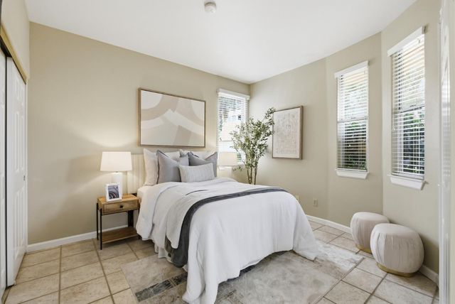 852 Lakeshore Drive, Redwood City, CA 94065