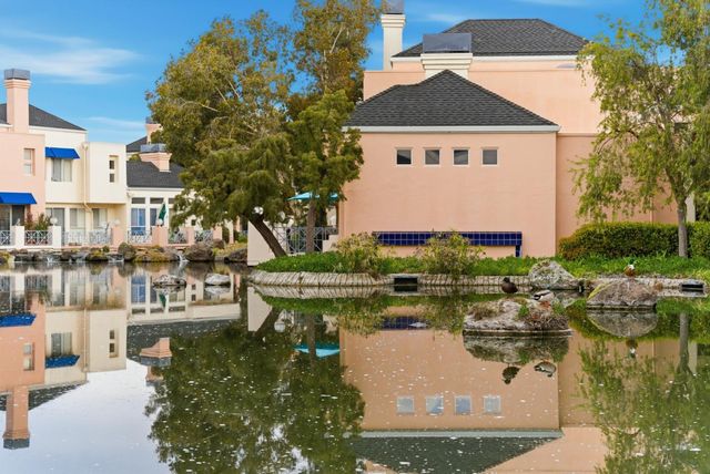 852 Lakeshore Drive, Redwood City, CA 94065