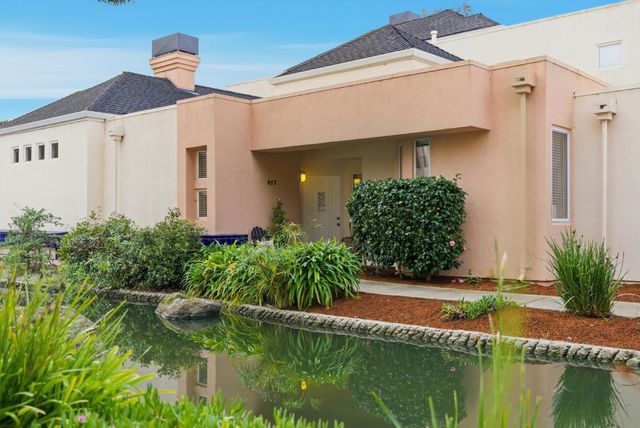 852 Lakeshore Drive, Redwood City, CA 94065