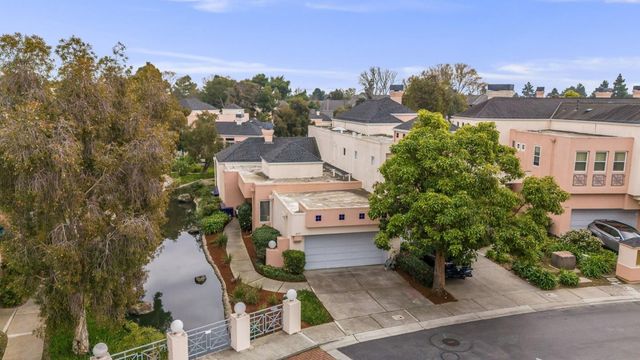 852 Lakeshore Drive, Redwood City, CA 94065