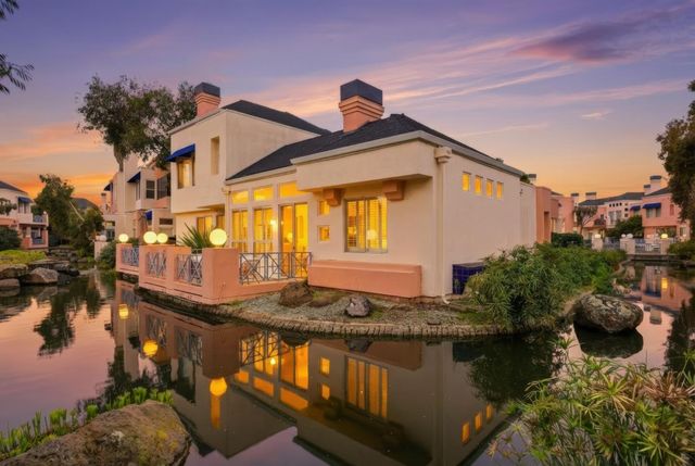 852 Lakeshore Drive, Redwood City, CA 94065