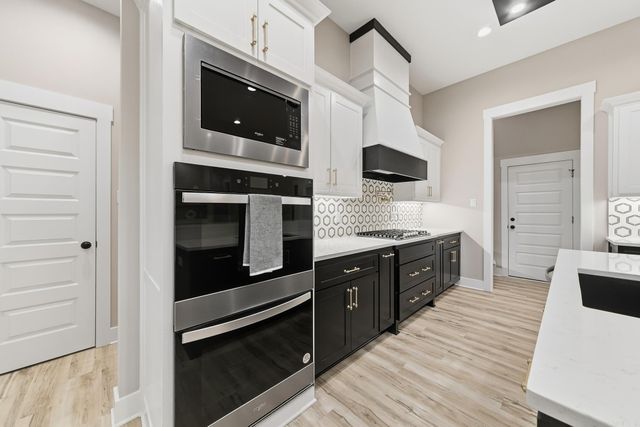 1570 Marquee Circle, Cabot, AR 72023