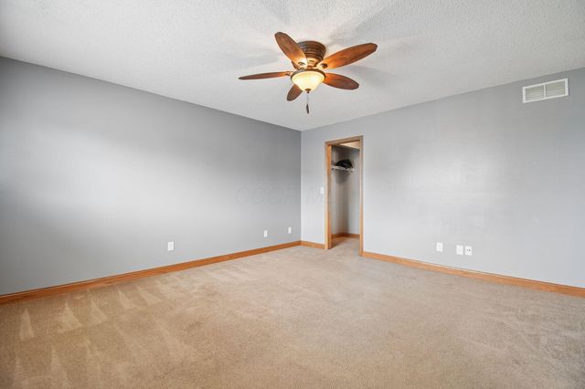 5350 Pond View Drive, Westerville, OH 43081
