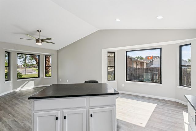 2313 E Spring Hill Dr., Goddard, KS 67052