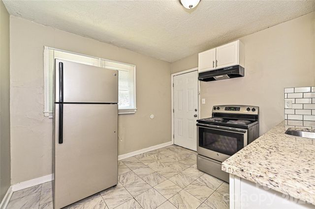 1900 Lasalle Street 1, Charlotte, NC 28216