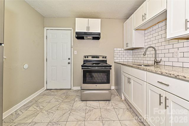 1900 Lasalle Street 1, Charlotte, NC 28216