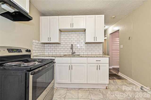 1900 Lasalle Street 1, Charlotte, NC 28216