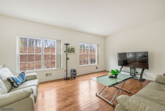 1 WINDING RIDGE ROAD, Jefferson Twp., NJ 07849