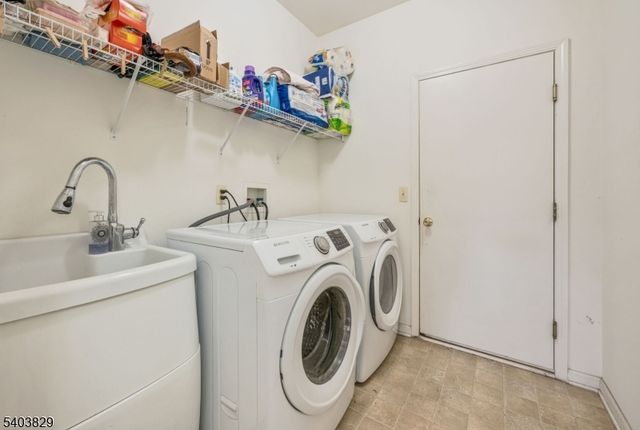 1 WINDING RIDGE ROAD, Jefferson Twp., NJ 07849