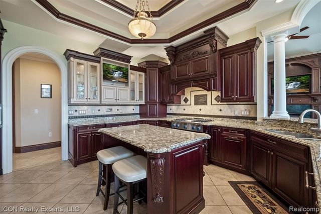 72755 Solanus Drive, Bruce, MI 48065