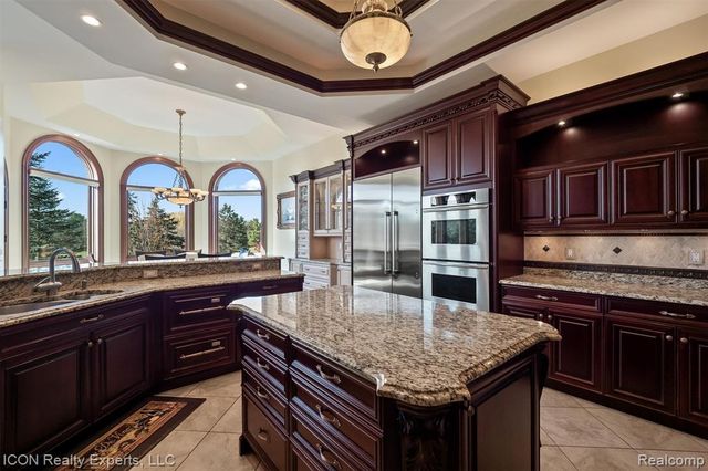 72755 Solanus Drive, Bruce, MI 48065