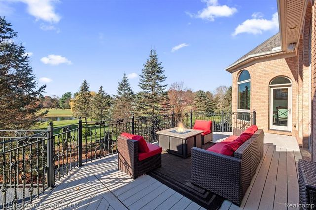 72755 Solanus Drive, Bruce, MI 48065