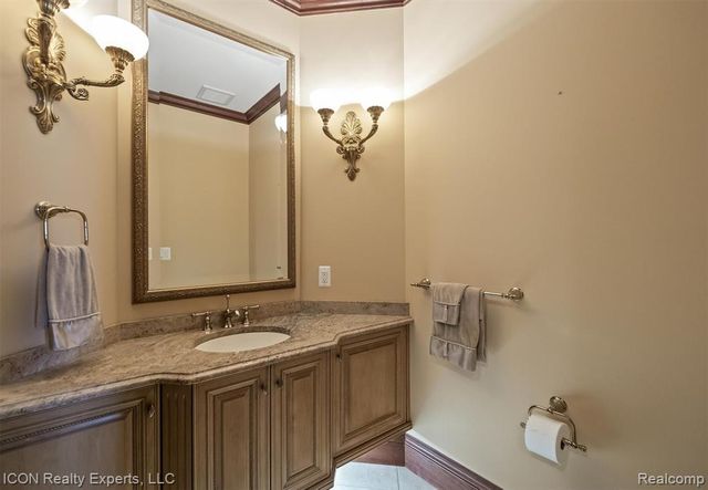 72755 Solanus Drive, Bruce, MI 48065